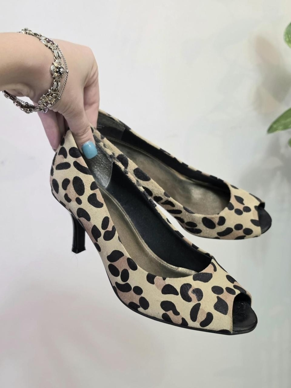 2000s Y2K Leopard Print Heels Size 6 1/2